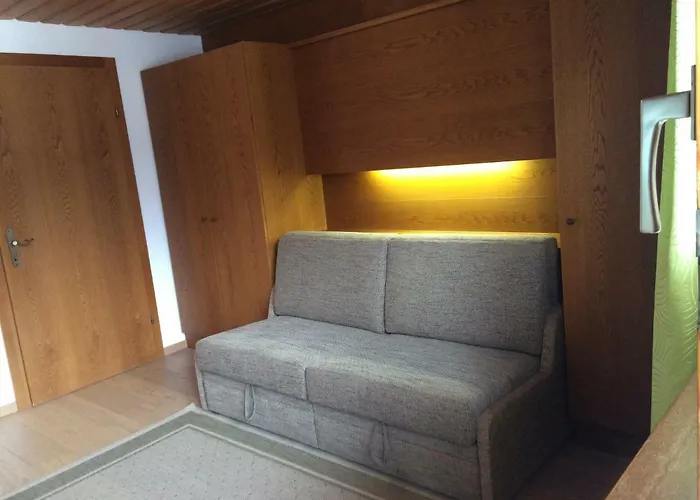 Fender شقة لانغنفلد